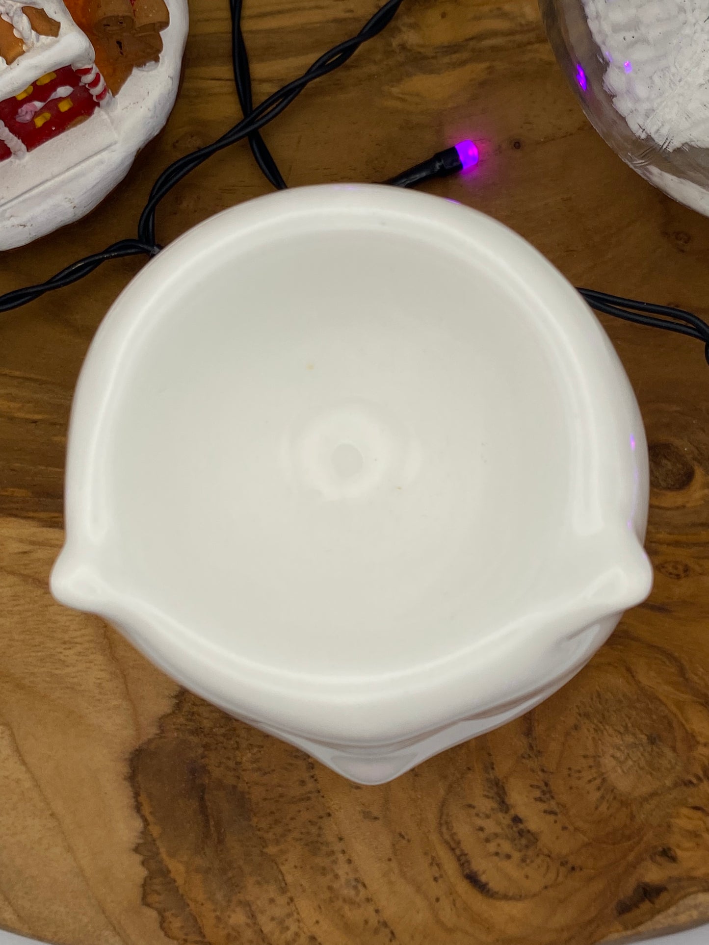 Brûle-parfum chat blanc