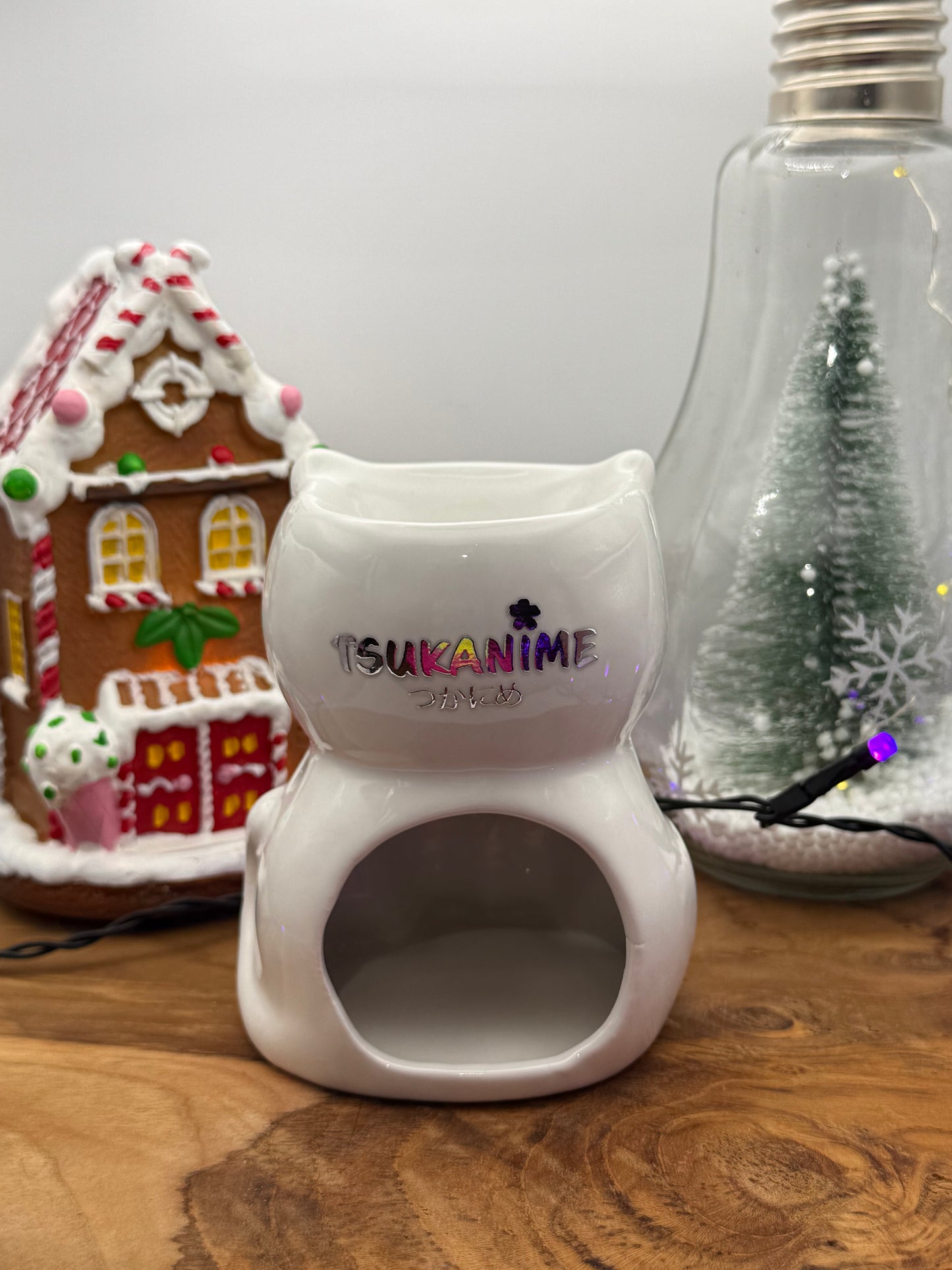 Brûle-parfum chat blanc